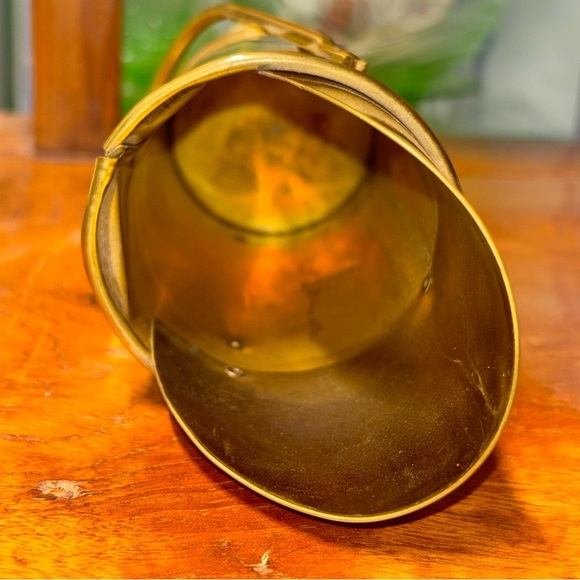 Vintage brass and copper kitchen or fireplace match holder with strike strip - Picture 6 of 7